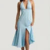 Robe mi-longue à dos nu Elonia à imprimé floral bleu Robe mi-longue à dos nu Elonia à imprimé floral bleu