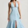 Robe mi-longue à dos nu Elonia à imprimé floral bleu Robe mi-longue à dos nu Elonia à imprimé floral bleu