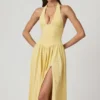 Robe mi-longue à dos nu en modal et broderie anglaise Farrah, jaune citron Robe mi-longue à dos nu en modal et broderie anglaise Farrah, jaune citron