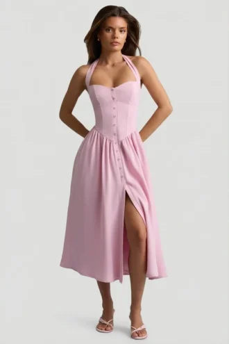 Robe mi-longue à dos nu Orlena avec boutons, rose pâle