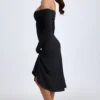 Robe mi-longue froncée à épaules dénudées Noelle en modal noir Robe mi-longue froncée à épaules dénudées Noelle en modal noir