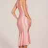 Robe mi-longue Giada à détails foulard en rose poudré Robe mi-longue Giada à détails foulard en rose poudré