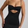 Robe mi-longue Julane en jersey moulant froncé et ajouré, couleur noir
