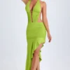 Robe mi-longue Manami asymétrique à découpes et col licou, vert citron Robe mi-longue Manami asymétrique à découpes et col licou, vert citron