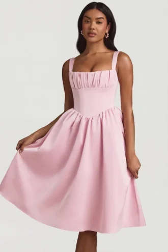 Robe mi-longue Marguerite à corset drapé, couleur Blush