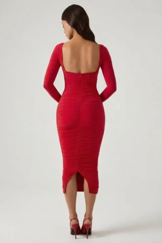 Robe mi-longue rouge à volants et détails de soutien-gorge superposés Deliana