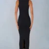 Robe mi-longue Sorelle en modal avec bordure en dentelle, couleur noire Robe mi-longue Sorelle en modal avec bordure en dentelle, couleur noire