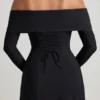 Robe mi-longue évasée à lacets et épaules dénudées Nerissa, couleur noire Robe mi-longue évasée à lacets et épaules dénudées Nerissa, couleur noire