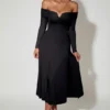 Robe mi-longue évasée à lacets et épaules dénudées Nerissa, couleur noire Robe mi-longue évasée à lacets et épaules dénudées Nerissa, couleur noire