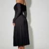 Robe mi-longue évasée à lacets et épaules dénudées Nerissa, couleur noire Robe mi-longue évasée à lacets et épaules dénudées Nerissa, couleur noire