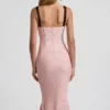 Robe mi-longue à volants et détails de soutien-gorge Valentina, à pois roses Robe mi-longue à volants et détails de soutien-gorge Valentina, à pois roses