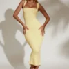 Robe midi Ainslee à encolure carrée, jaune pastel Robe midi Ainslee à encolure carrée, jaune pastel