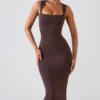 Robe midi à encolure carrée Ainslee, couleur chocolat