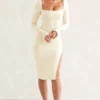 Robe midi à manches longues et encolure carrée Sawyer, couleur ivoire Robe midi à manches longues et encolure carrée Sawyer, couleur ivoire