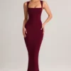 Robe midi moulante à encolure carrée Ainslee en modal, couleur vin Robe midi moulante à encolure carrée Ainslee en modal, couleur vin