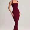 Robe midi moulante à encolure carrée Ainslee en modal, couleur vin Robe midi moulante à encolure carrée Ainslee en modal, couleur vin
