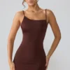 Robe Orli en jersey fluide à dos nu, couleur Espresso Robe Orli en jersey fluide à dos nu, couleur Espresso