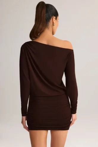 Robe portefeuille à épaules dénudées Mira en modal, couleur chocolat