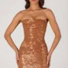 Robe Rania à découpes et ornements, couleur bronze Robe Rania à découpes et ornements, couleur bronze