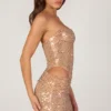 Robe Rania à découpes et ornements dorés Robe Rania à découpes et ornements dorés
