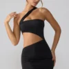 Robe Shyla en jersey moulant froncé avec découpes, couleur noir Robe Shyla en jersey moulant froncé avec découpes, couleur noir