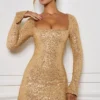Robe trapèze Kiyara ornée de broderies, couleur or