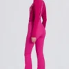 Salopette imperméable taille haute à bretelles, couleur rose magenta Salopette imperméable taille haute à bretelles, couleur rose magenta