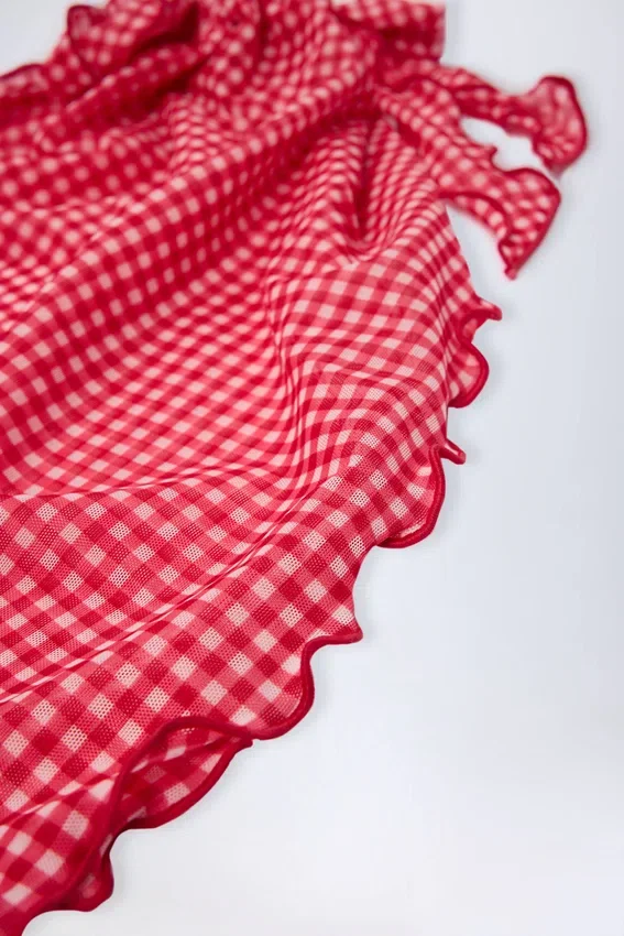 Sarong Molinas à nouer sur le côté, vichy rouge Sarong Molinas à nouer sur le côté, vichy rouge