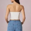 Short Beata à taille haute et coupe trapèze, délavage bleu moyen Short Beata à taille haute et coupe trapèze, délavage bleu moyen