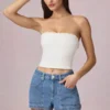 Short Beata à taille haute et coupe trapèze, délavage bleu moyen Short Beata à taille haute et coupe trapèze, délavage bleu moyen