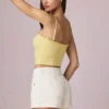 Short Beata taille haute évasé, délavage écru Short Beata taille haute évasé, délavage écru