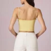 Short Beata taille haute évasé, délavage écru Short Beata taille haute évasé, délavage écru