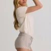 Short taille basse Lanori en écru Short taille basse Lanori en écru