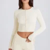 Shorts en maille côtelée à nouer, couleur crème Shorts en maille côtelée à nouer, couleur crème