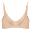 Soutien-gorge à armatures en maille douce à simple épaisseur Intimates, couleur beige Soutien-gorge à armatures en maille douce à simple épaisseur Intimates, couleur beige