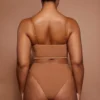 Soutien-gorge bandeau en maille douce Intimates, couleur Amande Soutien-gorge bandeau en maille douce Intimates, couleur Amande