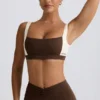Soutien-gorge de sport contrasté en marl pecan Soutien-gorge de sport contrasté en marl pecan