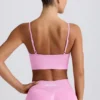 Soutien-gorge de sport Define Luxe à col en V, rose bubblegum Soutien-gorge de sport Define Luxe à col en V, rose bubblegum