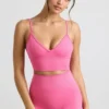 Soutien-gorge de sport Define Luxe à col en V, rose vif Soutien-gorge de sport Define Luxe à col en V, rose vif