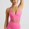 Soutien-gorge de sport Define Luxe à col en V, rose vif Soutien-gorge de sport Define Luxe à col en V, rose vif