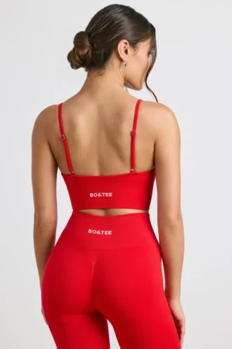 Soutien-gorge de sport Define Luxe à col en V, rouge