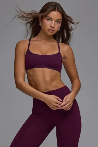 Soutien-gorge de sport Define Luxe à dos ouvert et à multiples possibilités, couleur Grape