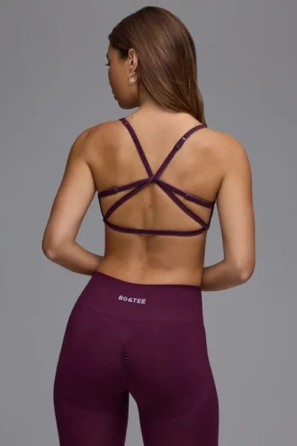 Soutien-gorge de sport Define Luxe à dos ouvert et à multiples possibilités, couleur Grape