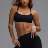 Soutien-gorge de sport Define Luxe à dos ouvert et à multiples possibilités, en noir Soutien-gorge de sport Define Luxe à dos ouvert et à multiples possibilités, en noir
