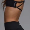 Soutien-gorge de sport Define Luxe à dos ouvert et à multiples possibilités, en noir Soutien-gorge de sport Define Luxe à dos ouvert et à multiples possibilités, en noir