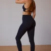 Soutien-gorge de sport à dos croisé en noir Soutien-gorge de sport à dos croisé en noir