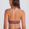 Soutien-gorge de sport à encolure dégagée et dos nu, extensible dans les quatre sens, couleur açaï Soutien-gorge de sport à encolure dégagée et dos nu, extensible dans les quatre sens, couleur açaï