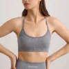Soutien-gorge de sport FlexiRib à encolure dégagée, gris chiné Soutien-gorge de sport FlexiRib à encolure dégagée, gris chiné