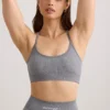 Soutien-gorge de sport FlexiRib à encolure dégagée, gris chiné Soutien-gorge de sport FlexiRib à encolure dégagée, gris chiné