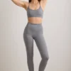 Soutien-gorge de sport FlexiRib à encolure dégagée, gris chiné Soutien-gorge de sport FlexiRib à encolure dégagée, gris chiné